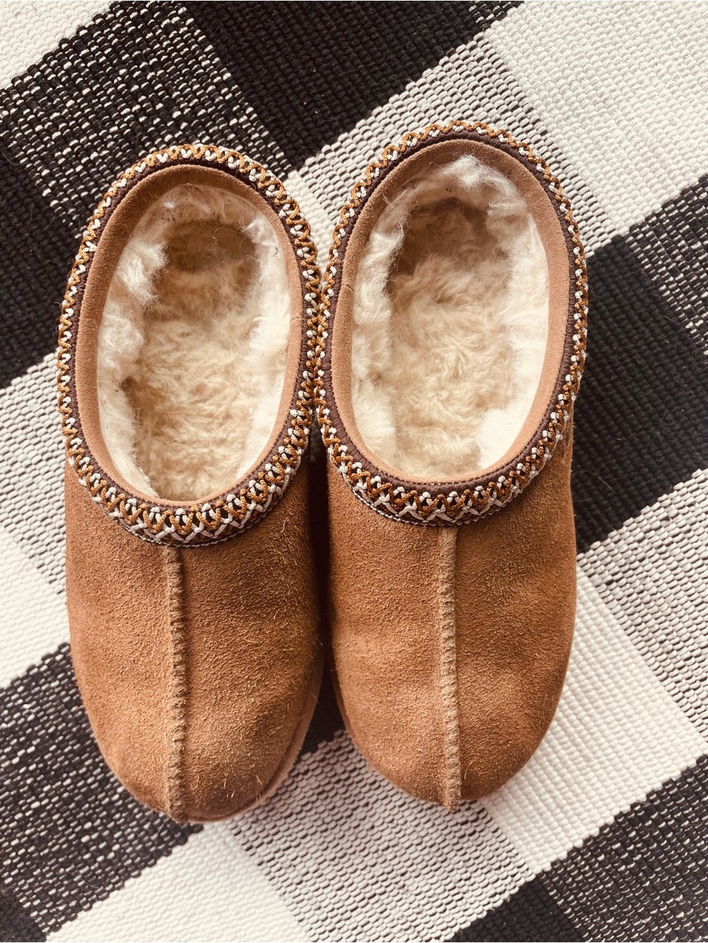 UGG Chestnut Suede Shearling-Lined Youth Slip-On Slippers- Tasman